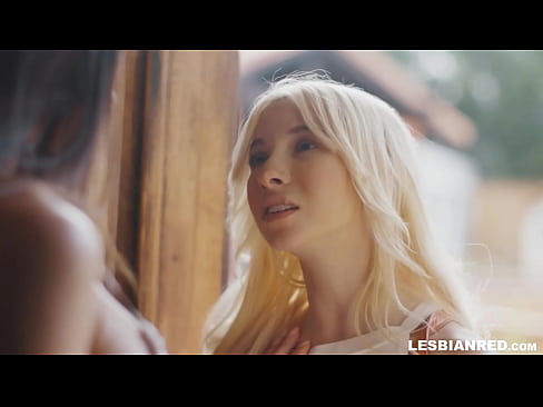 ❤️ Дівчина приходить додому через кілька місяців і в кінцевому підсумку їсть кицьку своєї мачухи ❤️ Супер порно на uk.pornokey.ru ❌️